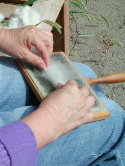 Rolling up the fiber on the card